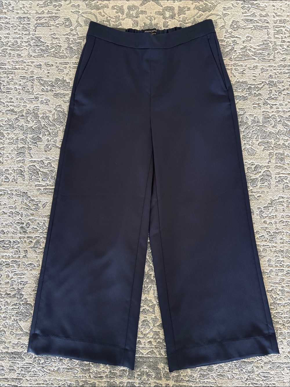 Cropped Wide-Leg - Picture 5 of 9